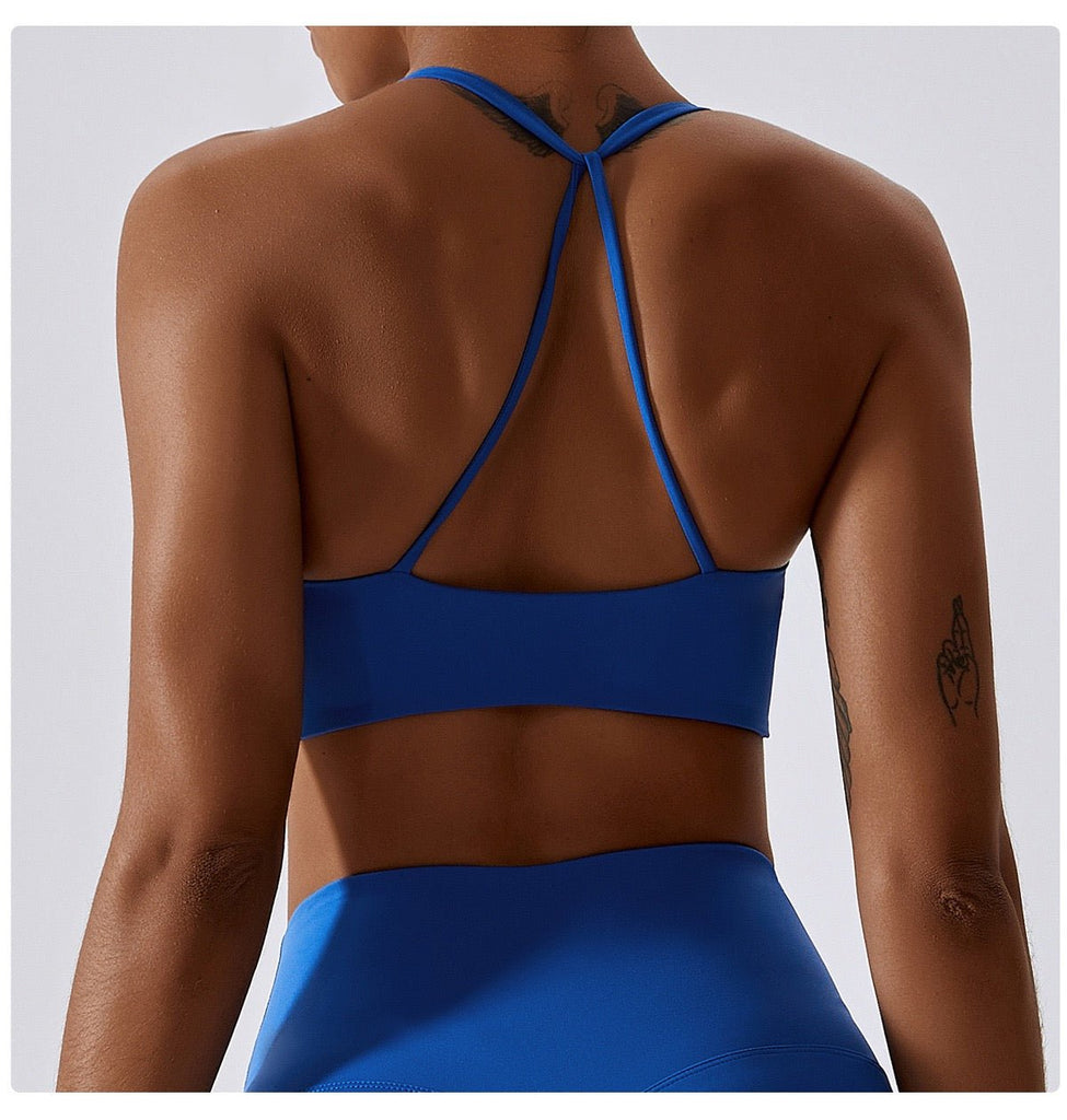 Thrive Front Twisted Sports Bra - EMPWR ACTIVE